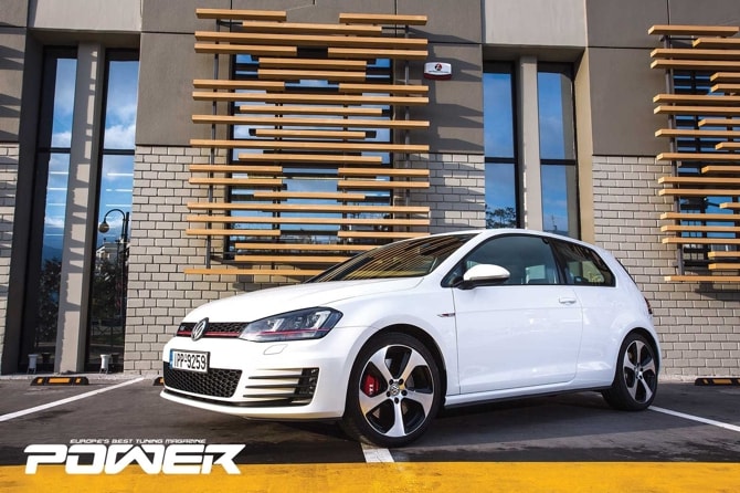 VW Golf GTI Performance DSG 230Ps